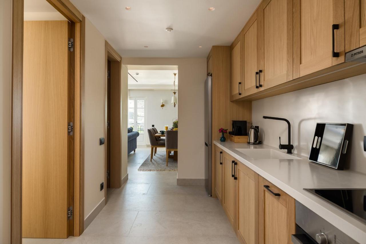 New York Luxury Suites Corfu  외부 사진
